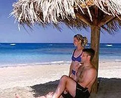 酒店 Club Cala Longa 4*