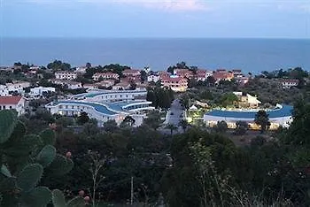 Club Cala Longa Montauro