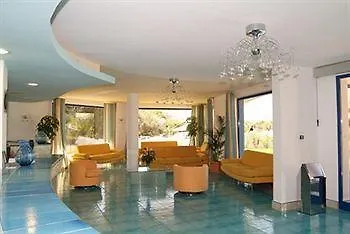 Hotel Club Cala Longa
