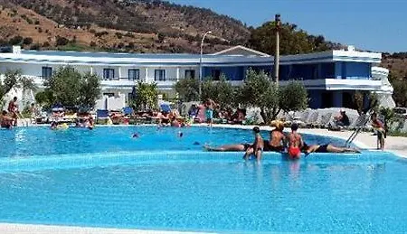 Club Cala Longa Hotel