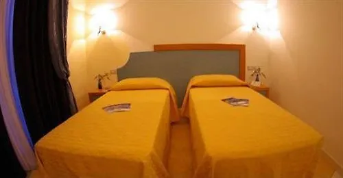 Club Cala Longa 酒店 Montauro