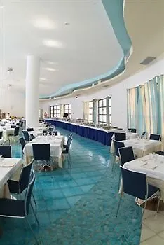 Club Cala Longa 酒店 4*